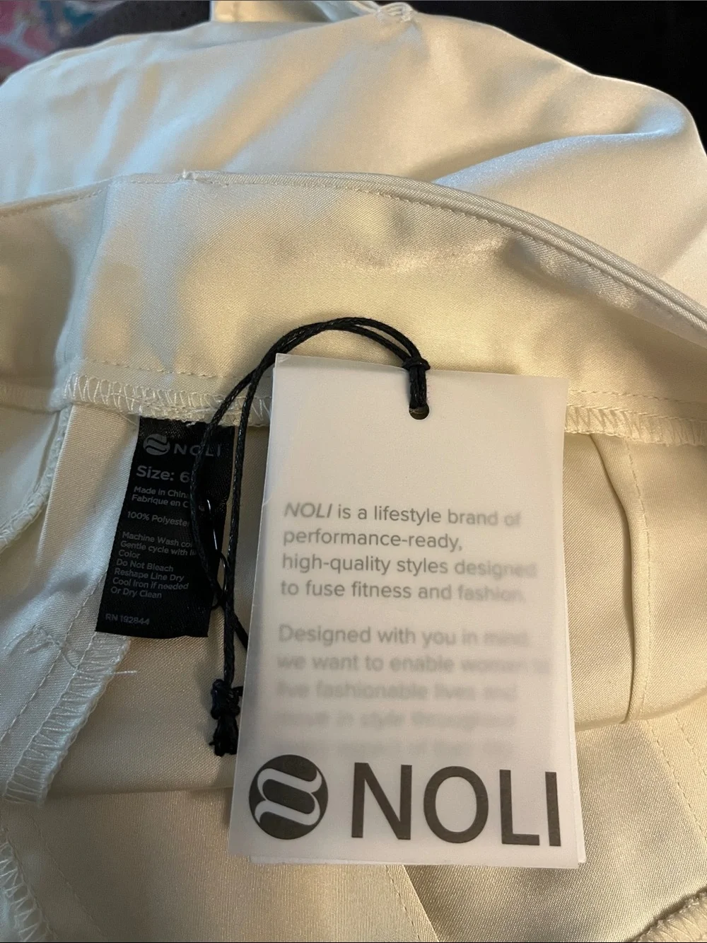 NOLI Milan Satin Cargo Pants - Picture 4 of 4